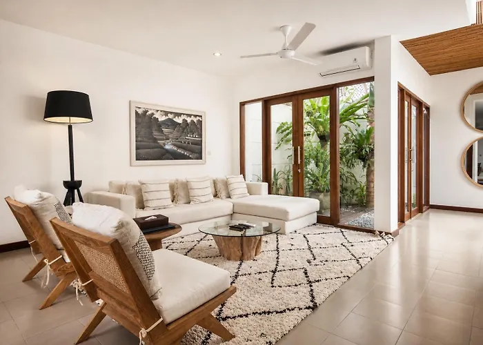 Superb 2br Centre Brawah 300m To *