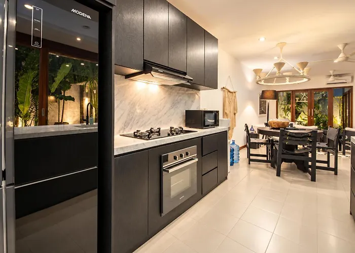 Exquisite 2br Villas, Brawah, 300m To Ferienhaus