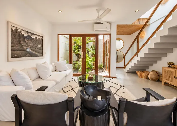 Exquisite 2br Villas, Brawah, 300m To *
