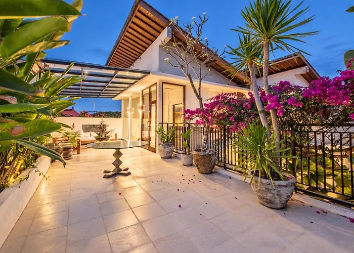 Ferienhaus Exquisite 2br Villas, Brawah, 300m To